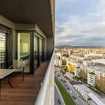 Nfs - Narodny Futbalovy Stadion - Διαμέρισμα