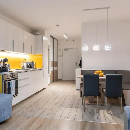 Nfs - Narodny Futbalovy Stadion - Апартаменти *